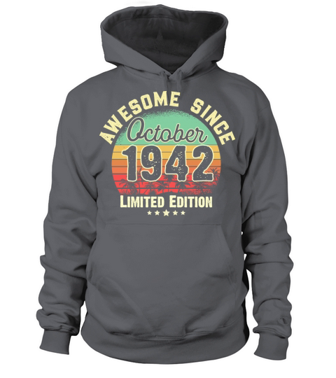 October 1942 79th Year Old Birthday Gift Retro Men's Hoodie