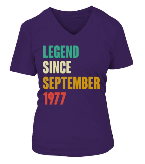 September 1977 45th Birthday 45 Years Old Bday Gi V-neck T-Shirt Woman
