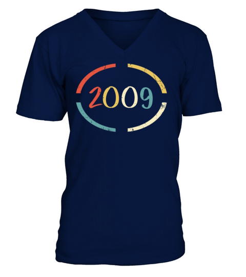 Retro Birthday Gift - Vintage Born in 2009 Men's V-Neck T-shirt