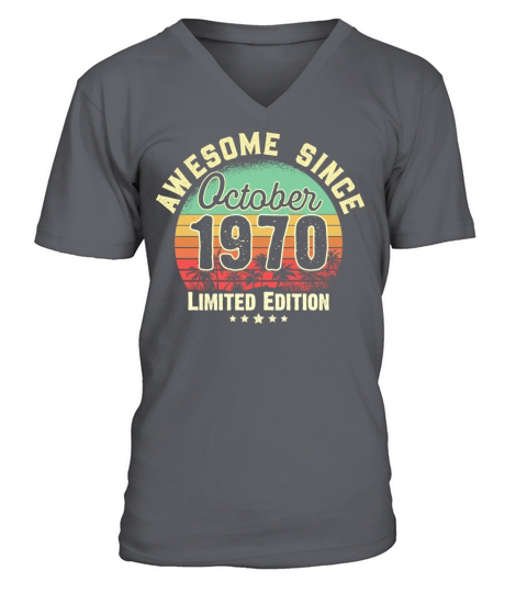 October 1970 51st Year Old Birthday Gift Retro Men's V-Neck T-shirt