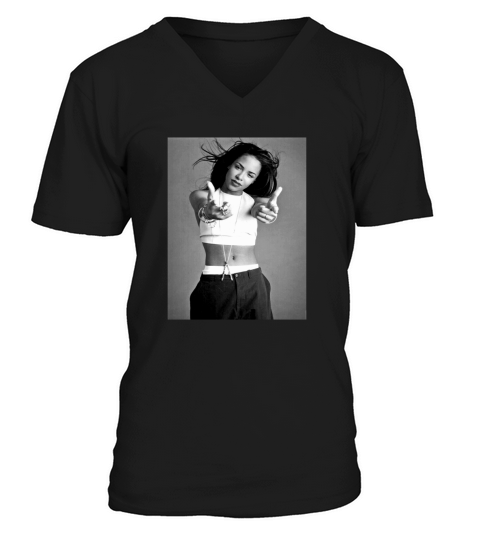 Aaliyah Vintage Style V-Neck T-shirt
