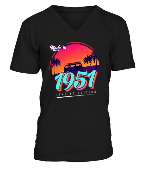 Vintage 1951 70th Birthday Est 1951 Men's V-Neck T-shirt