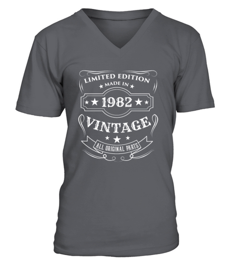 Limited Edition Made In 1982 Vintage Birthday Gift Men's V-Neck T-shirt
