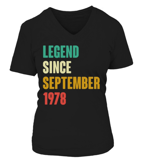 September 1978 44th Birthday 44 Years Old Bday Gi V-neck T-Shirt Woman