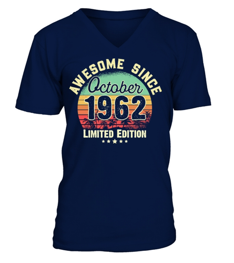 October 1962 59th Year Old Birthday Gift Retro Men's V-Neck T-shirt