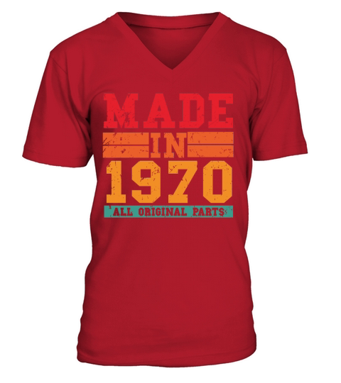 1970 Birthday Vintage Saying Men's V-Neck T-shirt
