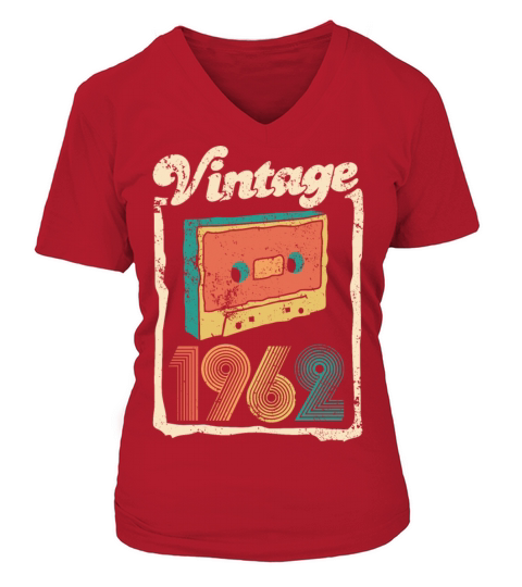 Vintage 1962 - 60 years old - 60th birthday gift V-neck T-Shirt Woman