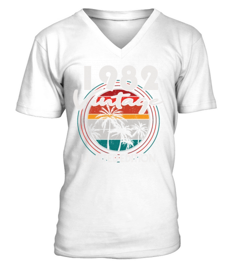 40th Birthday Vintage 1982 Limited Edition Men's V-Neck T-shirt