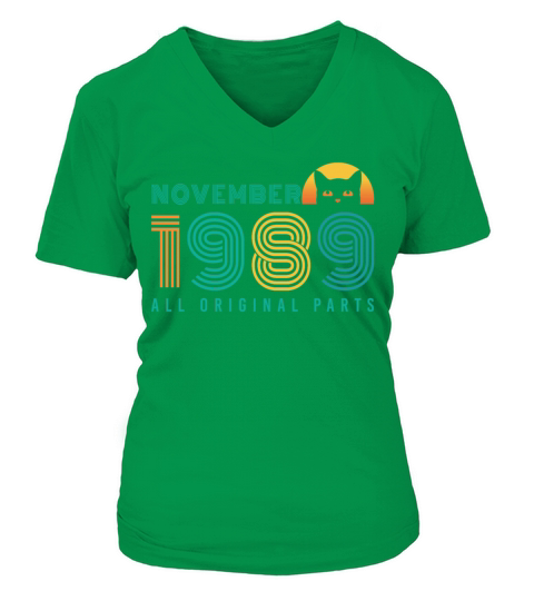 Born November 1989 Cat Vintage Women's V-Neck T-shirt