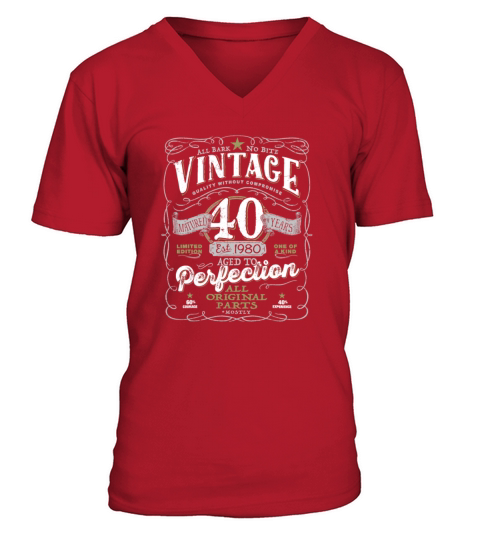 Vintage 40th Birthday 1981 V-Neck T-shirt