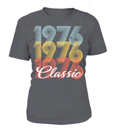 Classic Vintage 45th birthday Shirt Born In 1976 Women's T-Shirt