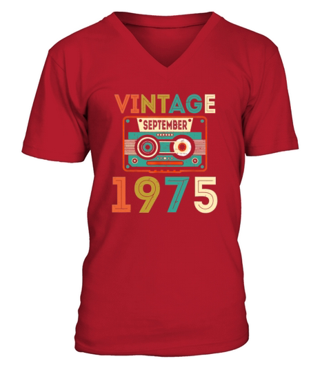 Vintage September 1975 44th Birthday Gift 44 Years Men's V-Neck T-shirt