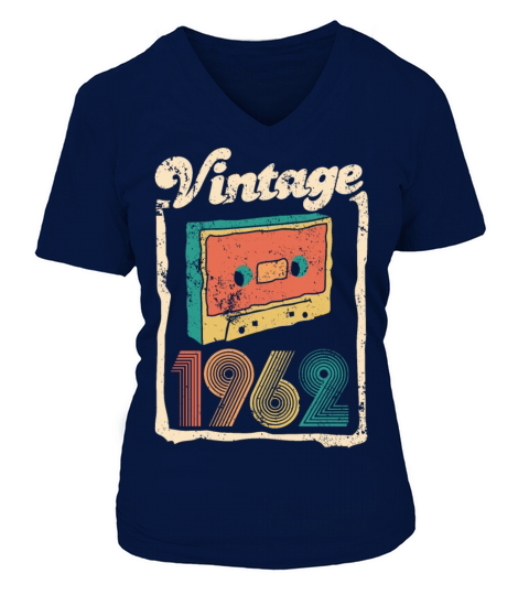 Vintage 1962 - 60 years old - 60th birthday gift V-neck T-Shirt Woman