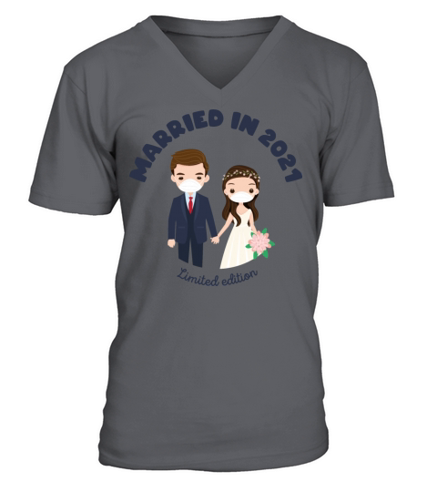 Married in 2021 Funny wedding gift bride and groom Men's V-Neck T-shirt